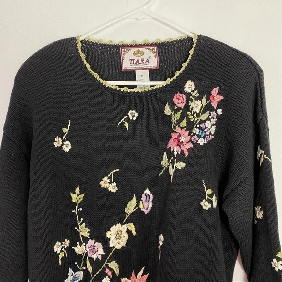 Vintage Floral Embroidered Y2K Pullover Sweater Tunic Womens Size Medium Black - Picture 3 of 13